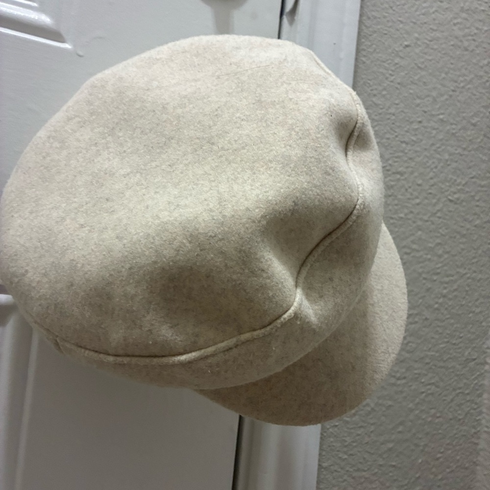 New with out tag cap